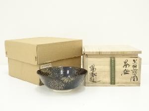 京焼　三宅陽春造　黒釉　花火図平茶碗（共箱）